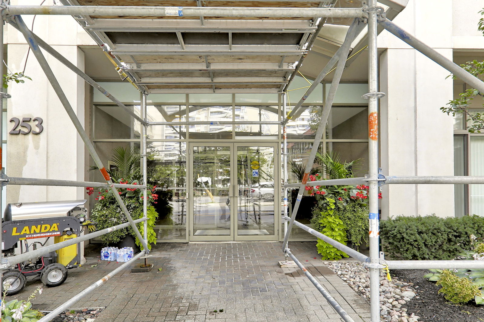 Entrance — The Rio - Tower II Condos, Midtown, Toronto