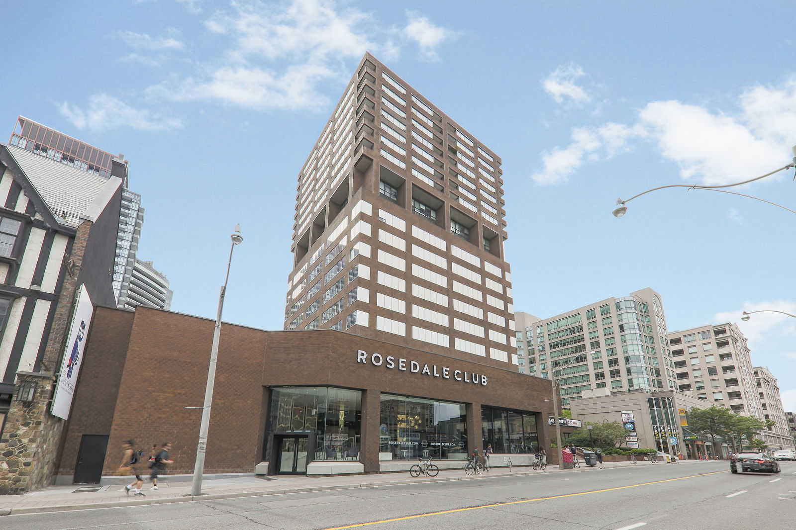 Exterior — 914 Yonge Street Condos, Downtown, Toronto