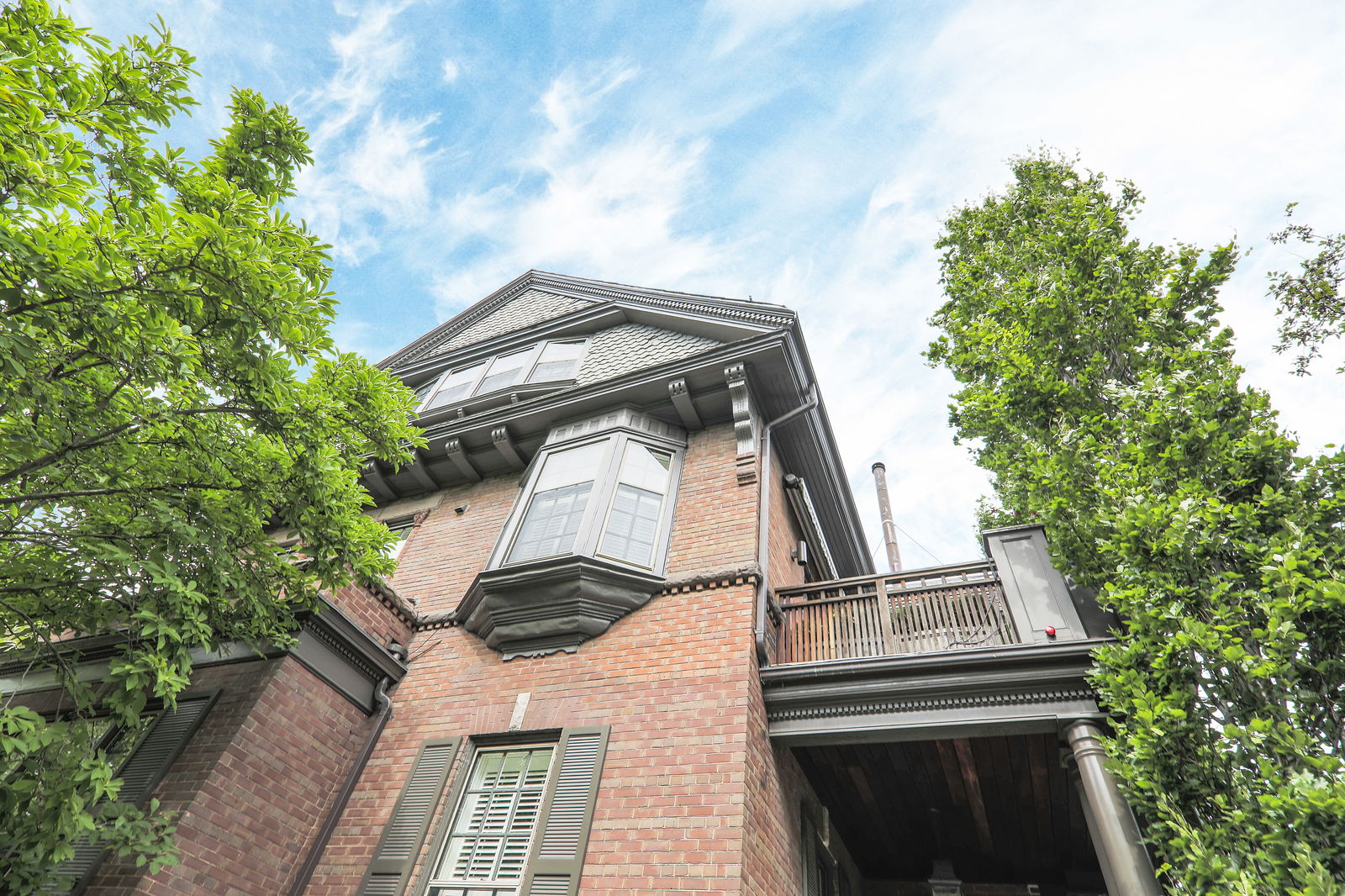 Exterior Sky — Capt Samuel Crangle House, Midtown, Toronto