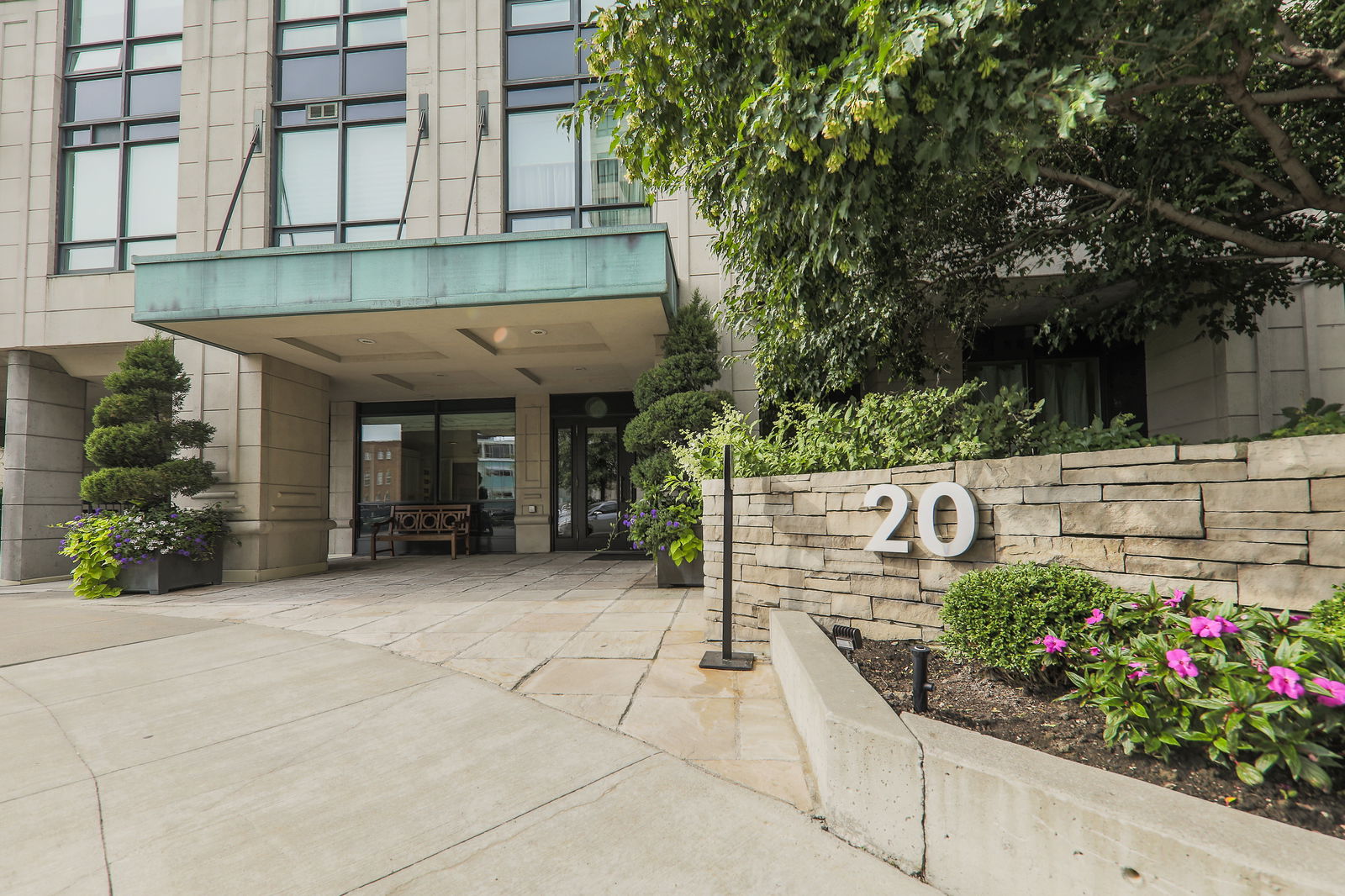 Entrance — Thornwood One, Midtown, Toronto