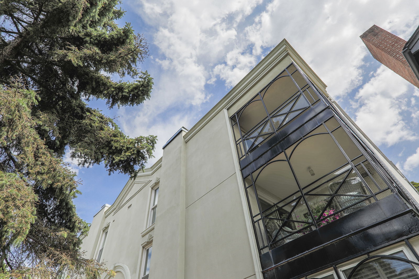 Exterior Sky — 105 Heath Street Condos, Midtown, Toronto