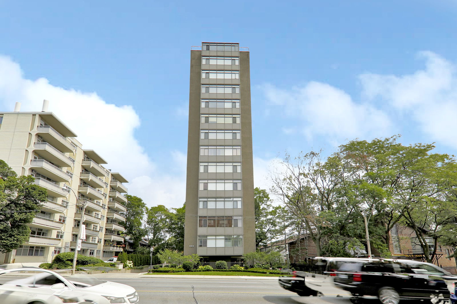 Exterior Facade — 423 Avenue Road Condos, Midtown, Toronto