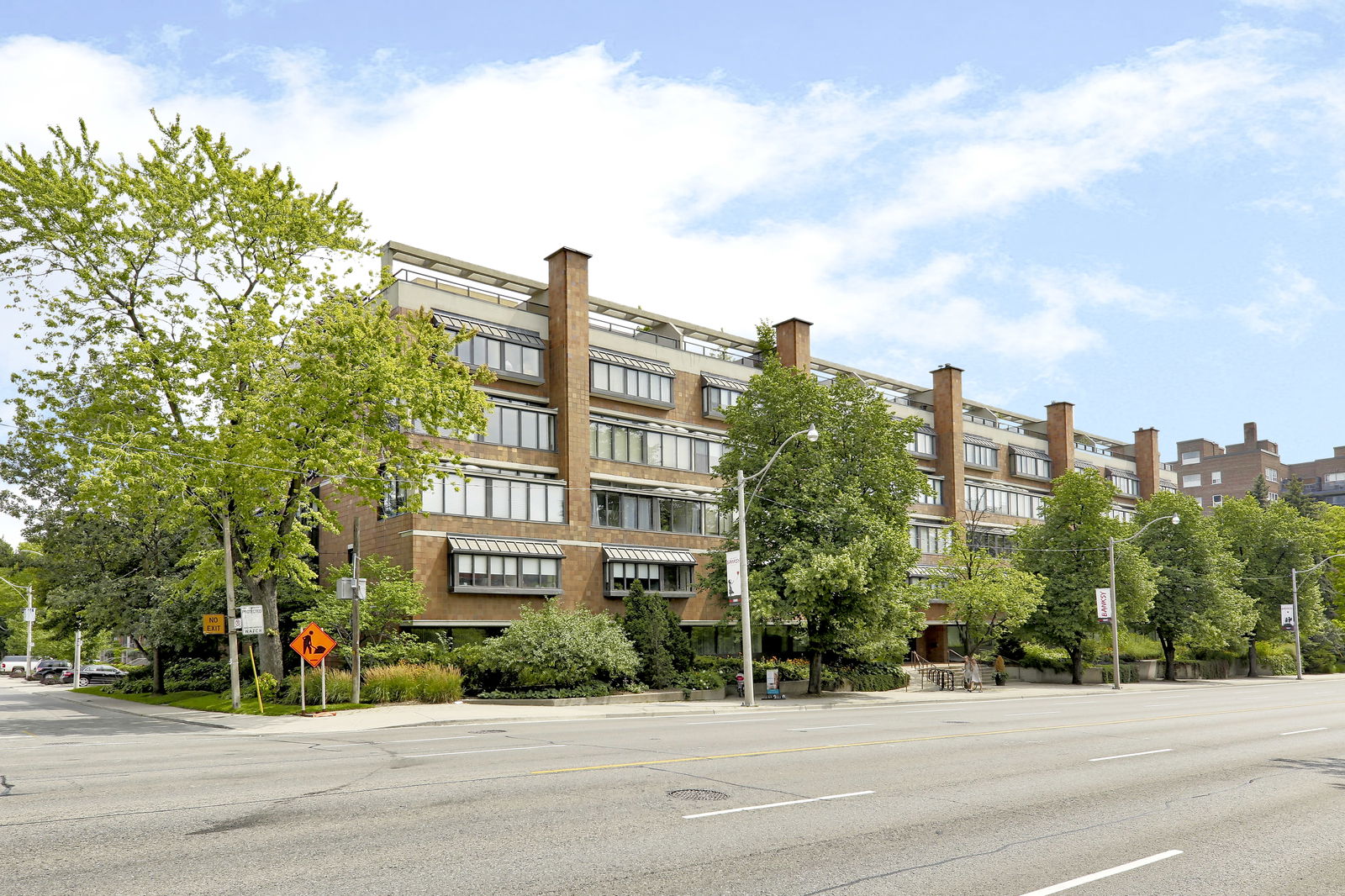 Exterior — The Oaklands Condos, Midtown, Toronto