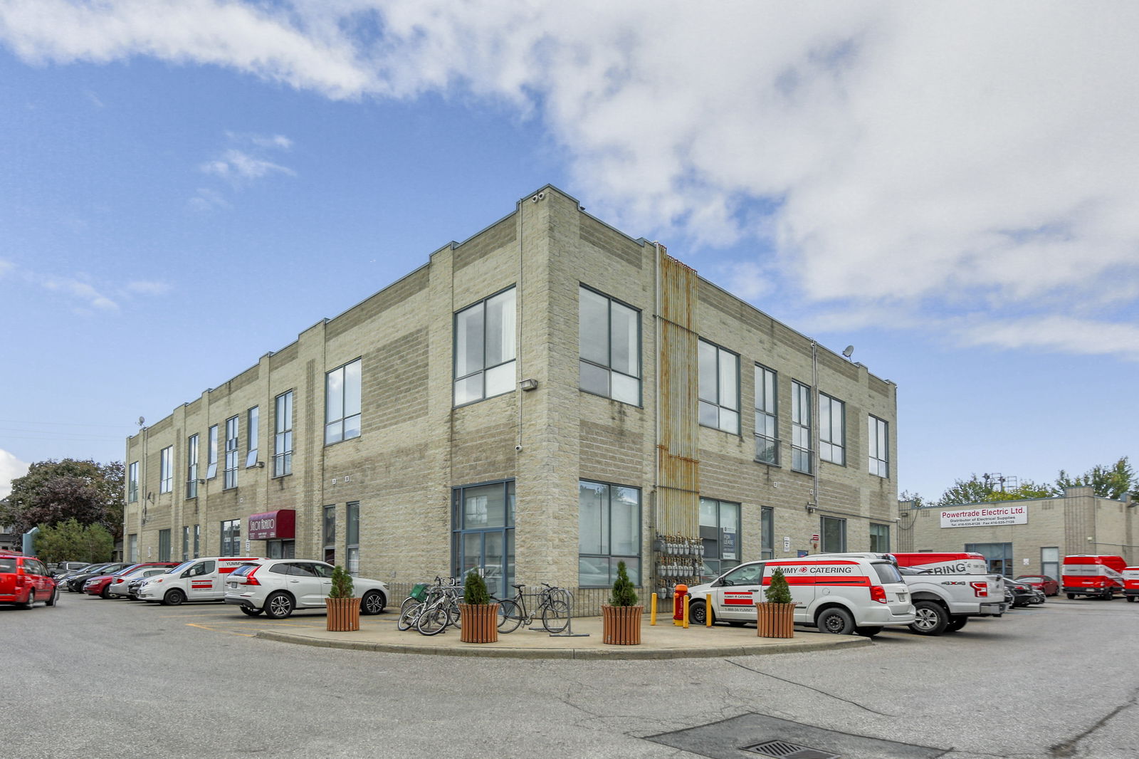 Exterior — 1444 Dupont Street Lofts, West End, Toronto