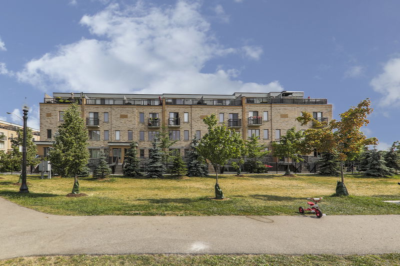 6-16 Foundry Avenue Townhomes