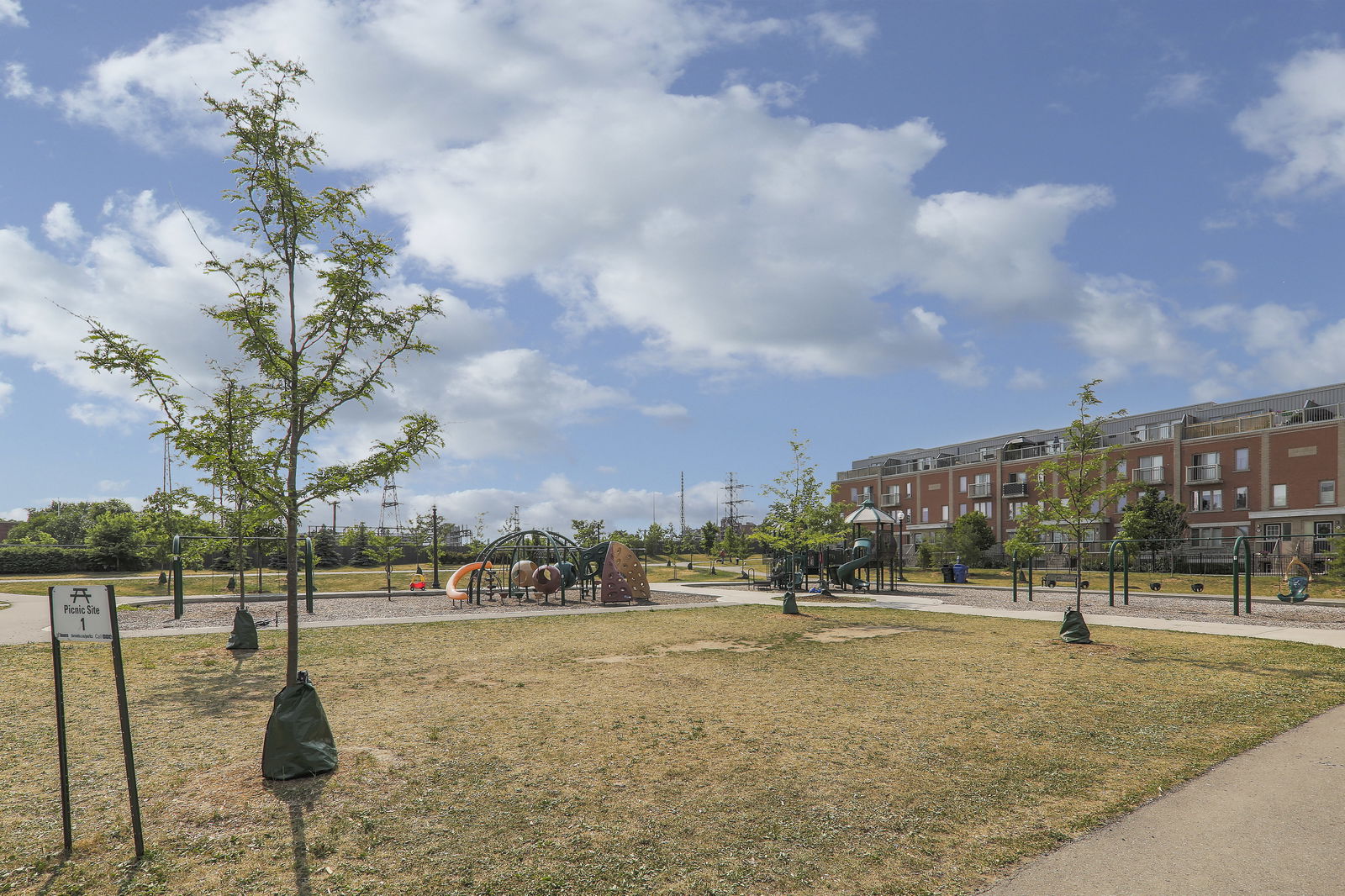 Playground — 6-16 Foundry Avenue Townhomes, West End, Toronto