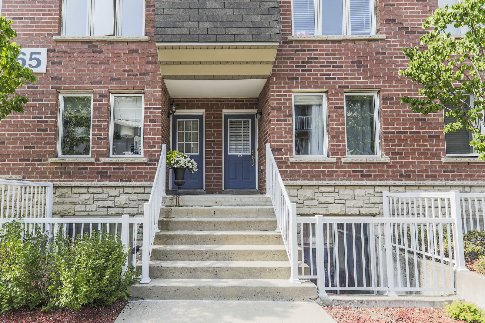 Entrance — Davenport Village II Condos, West End, Toronto