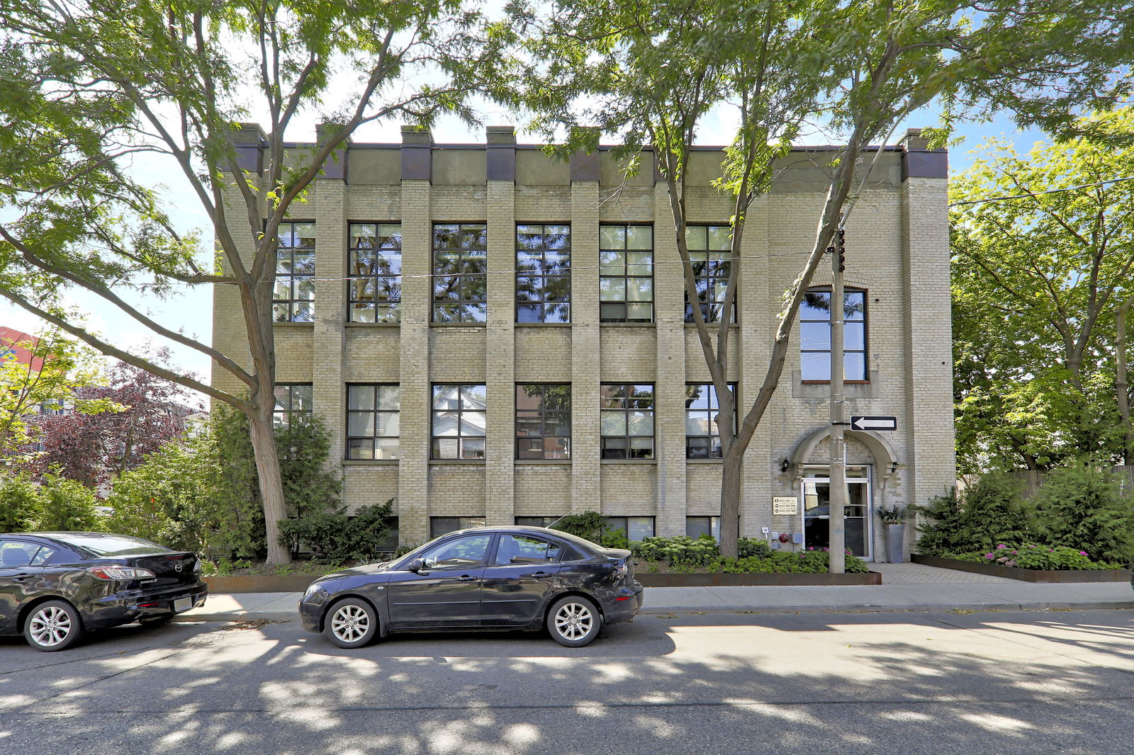 Exterior — BloorLine Lofts, West End, Toronto