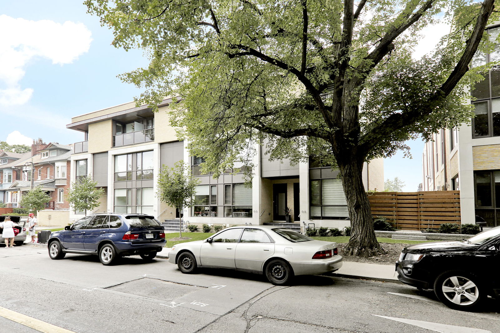 Exterior — Sylvan Collection Urban Townhomes, West End, Toronto