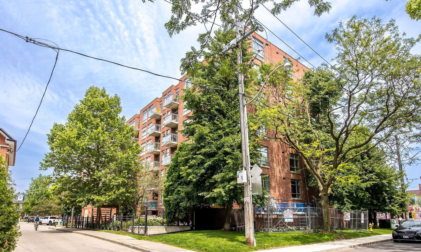 Exterior Side — Glen Lake Condos, West End, Toronto