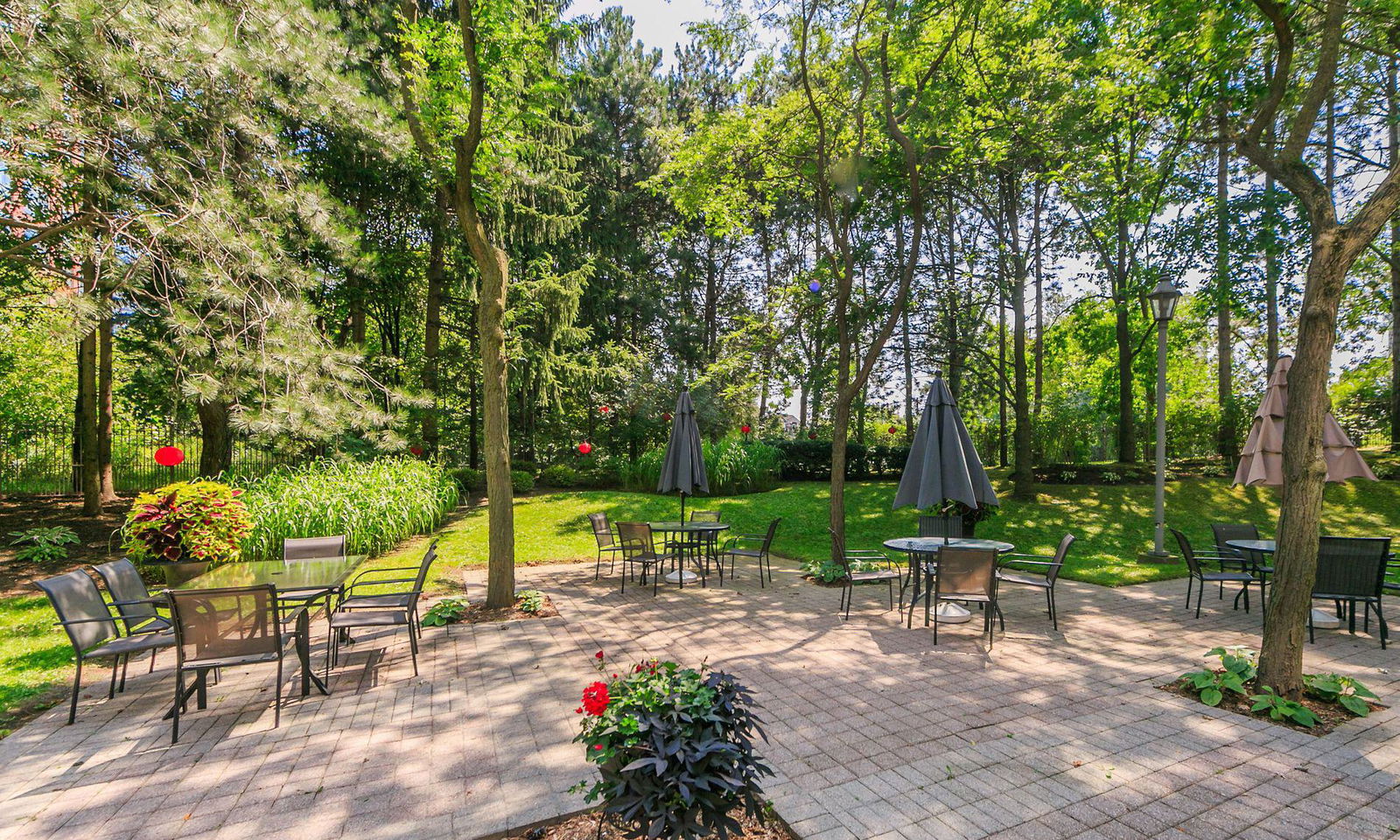 Patio — The Southampton Residences, West End, Toronto