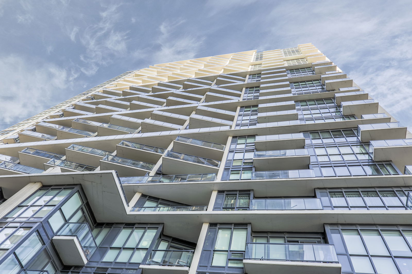 Exterior Sky — Liberty Central Phase I, West End, Toronto