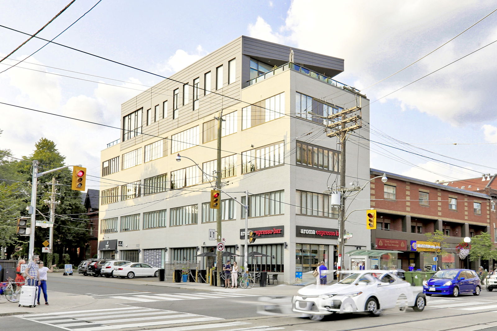 Exterior — 540 College Condos, West End, Toronto