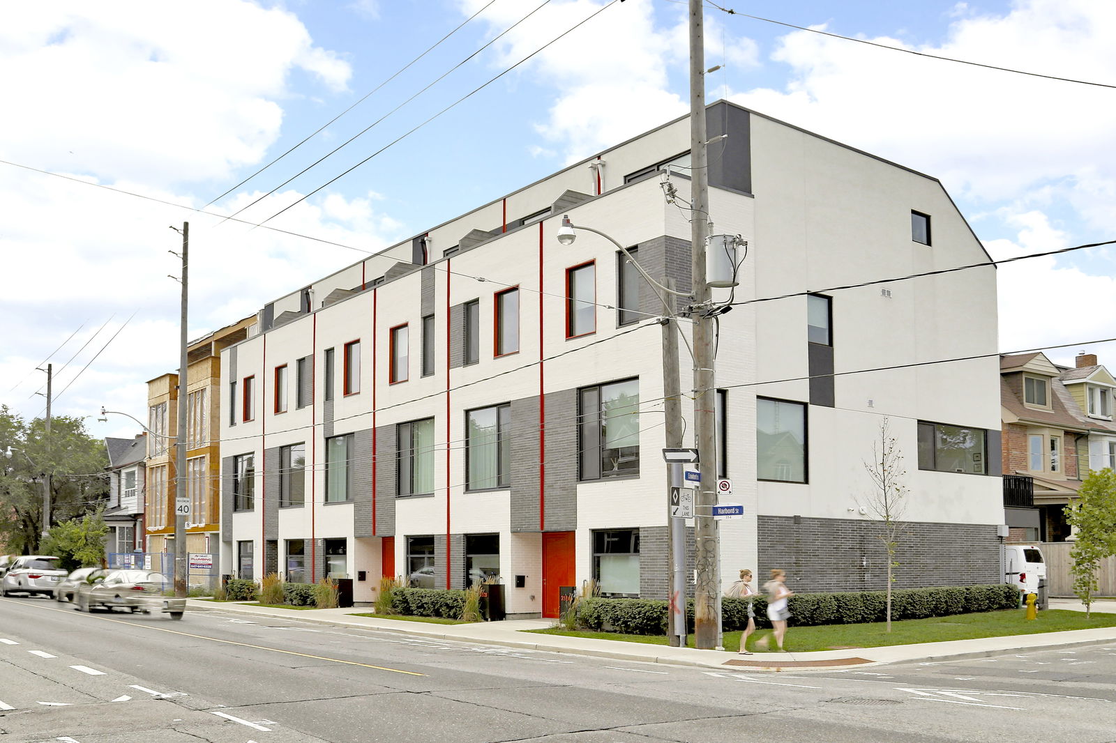 Exterior — Oben Flats Harbord Towns, West End, Toronto