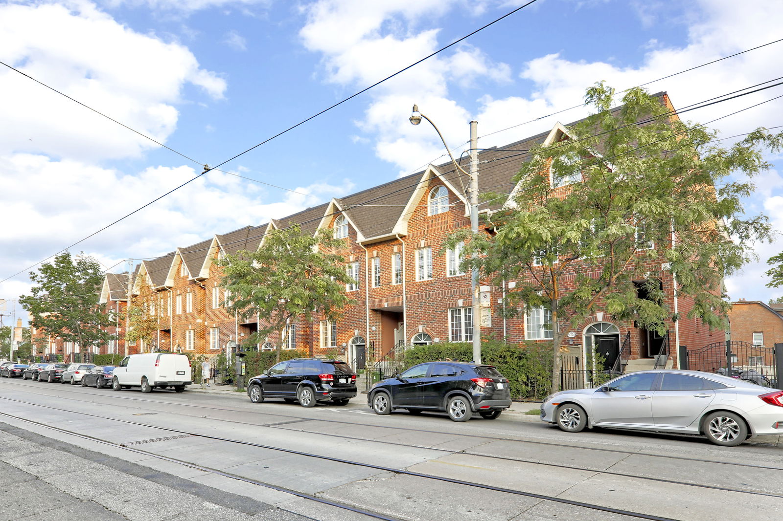 Exterior — Prego Townhomes I, West End, Toronto