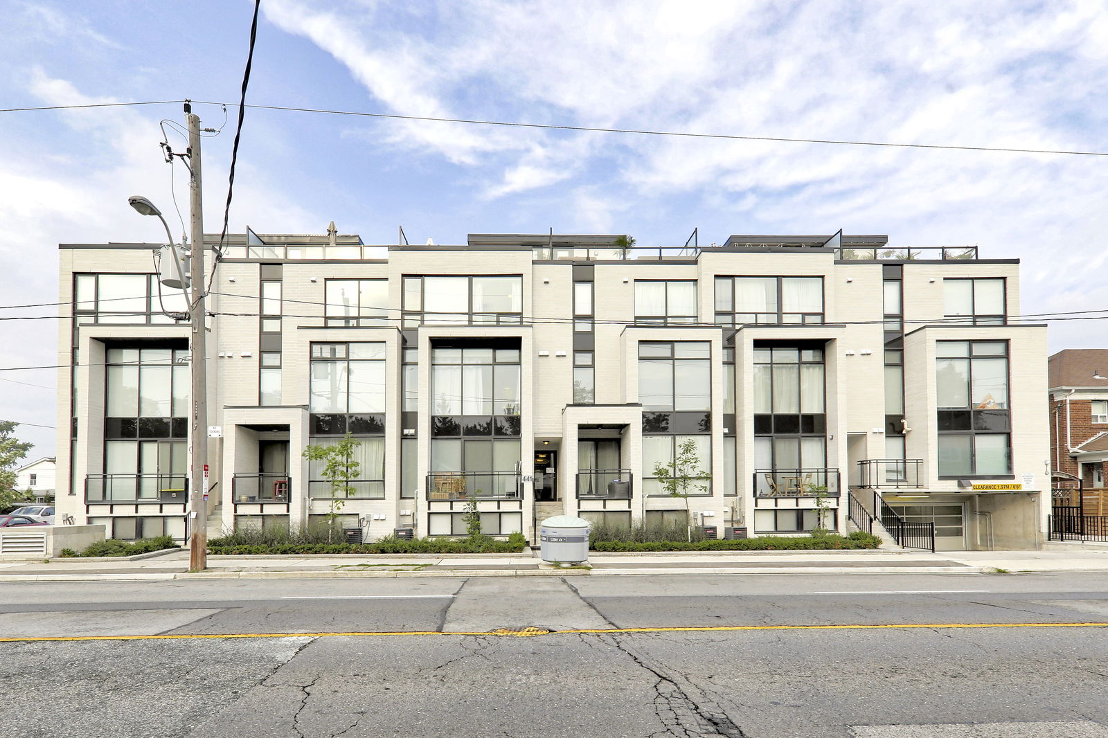 Exterior Facade — The 23 at Baby Point, West End, Toronto