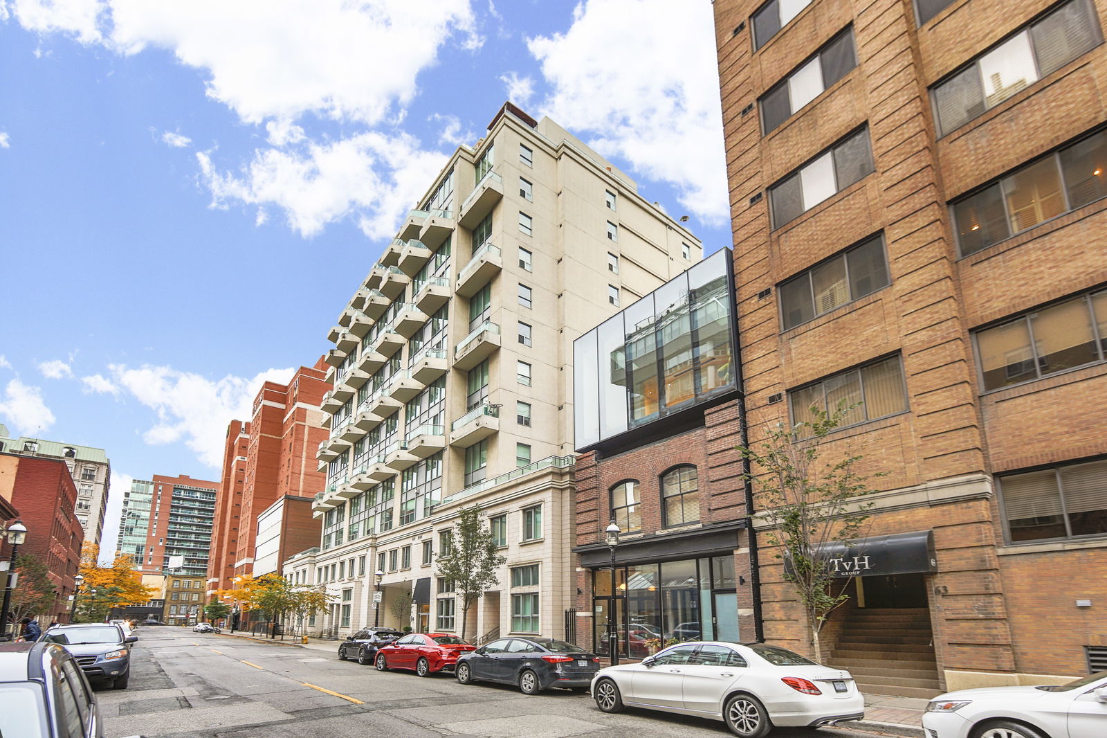 Exterior — Absolute Lofts, Downtown, Toronto