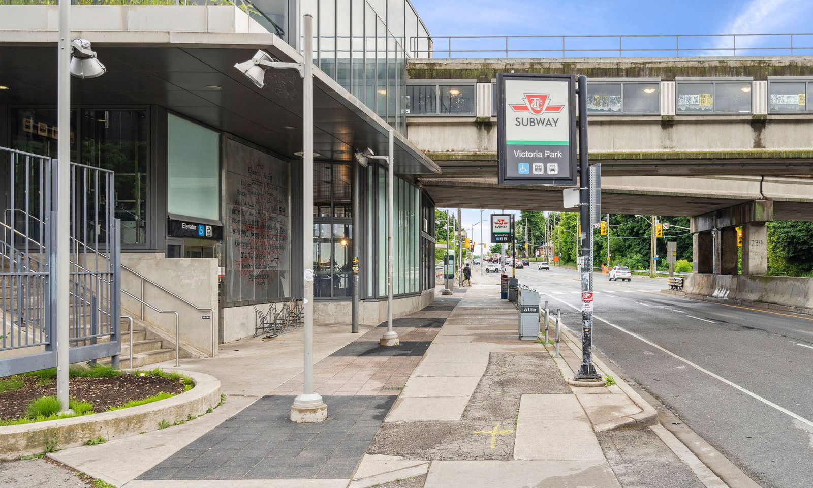 Crescent Town Condos, East York, Toronto