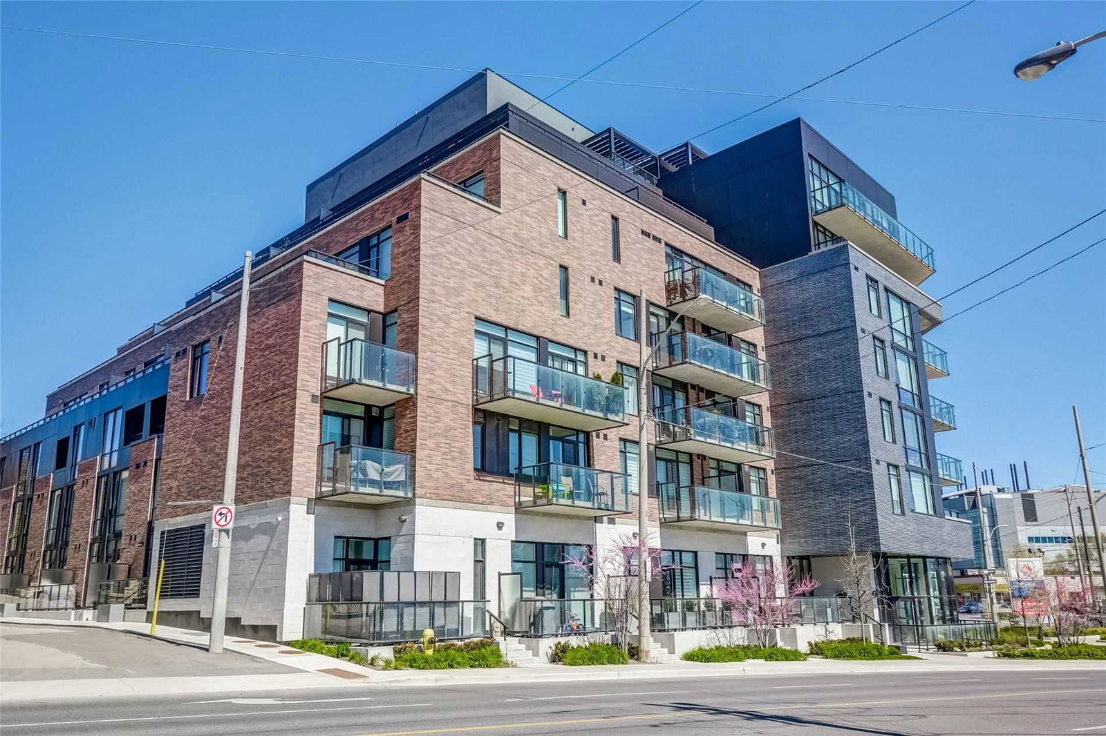 The Upper House Condos, East York, Toronto