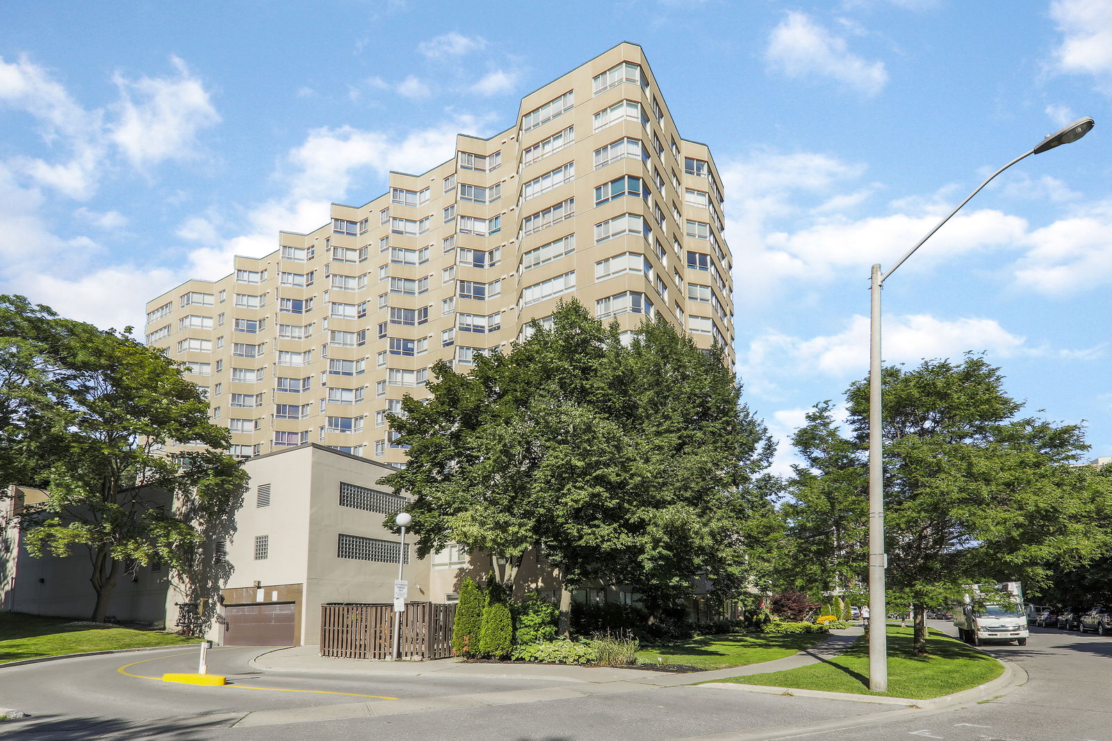 Exterior — Park Vista, East York, Toronto