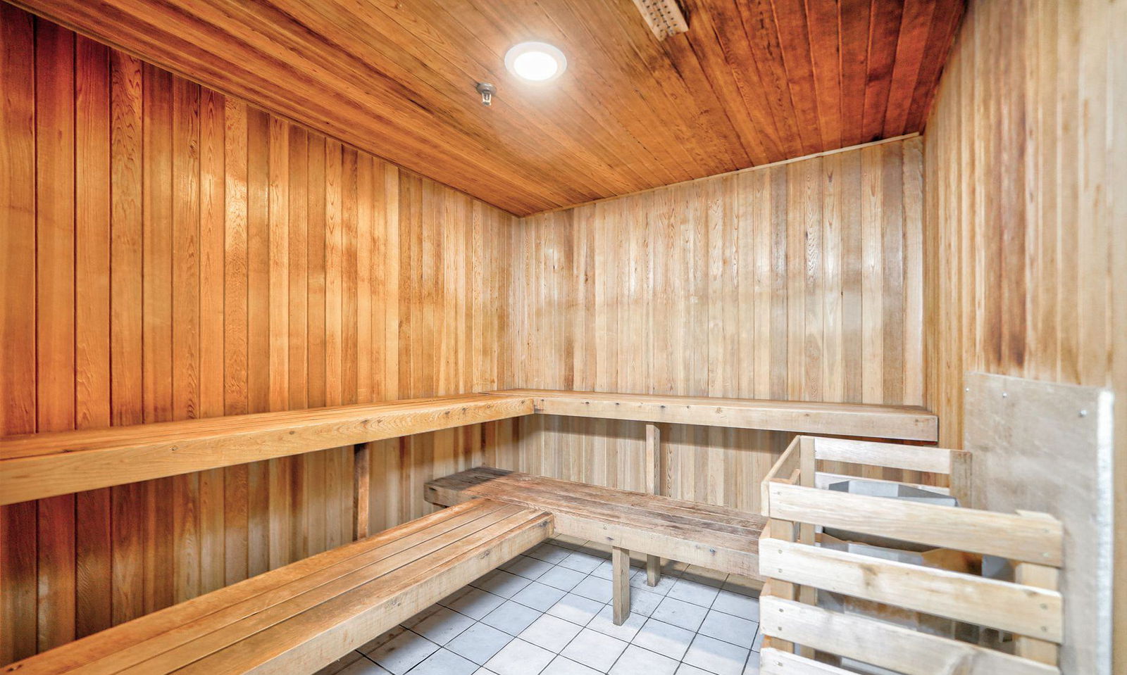 Sauna — Park Vista, East York, Toronto