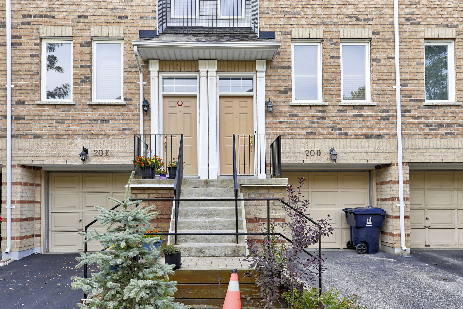 Entrance — Leaside Green Townhomes, East York, Toronto