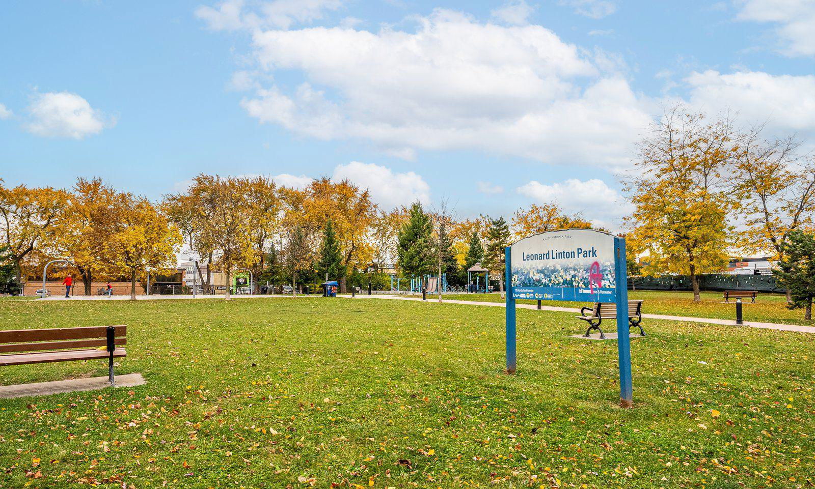 Park — Scenic on Eglinton Condos, East York, Toronto