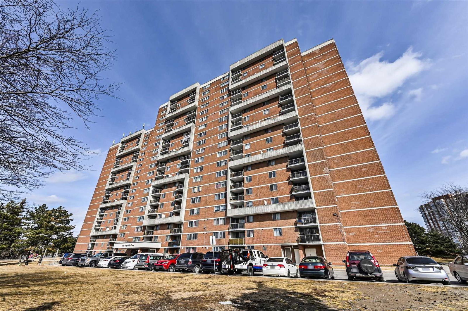 100 Wingarden Court Condominium, Scarborough, Toronto