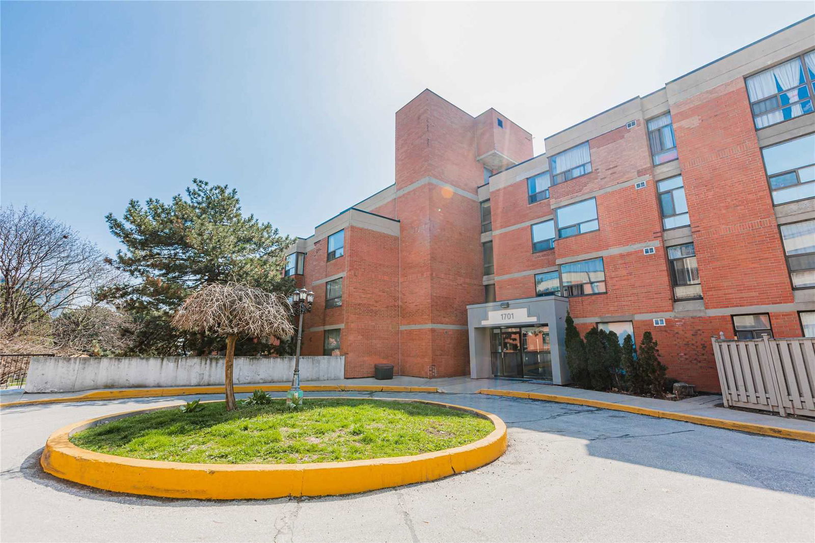 1701, 1703, 1705 Mccowan Condos, Scarborough, Toronto