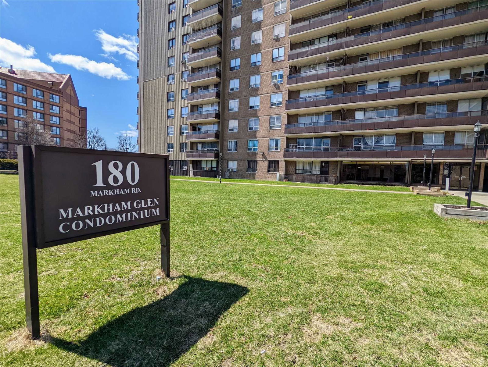 180 Markham Condos, Scarborough, Toronto