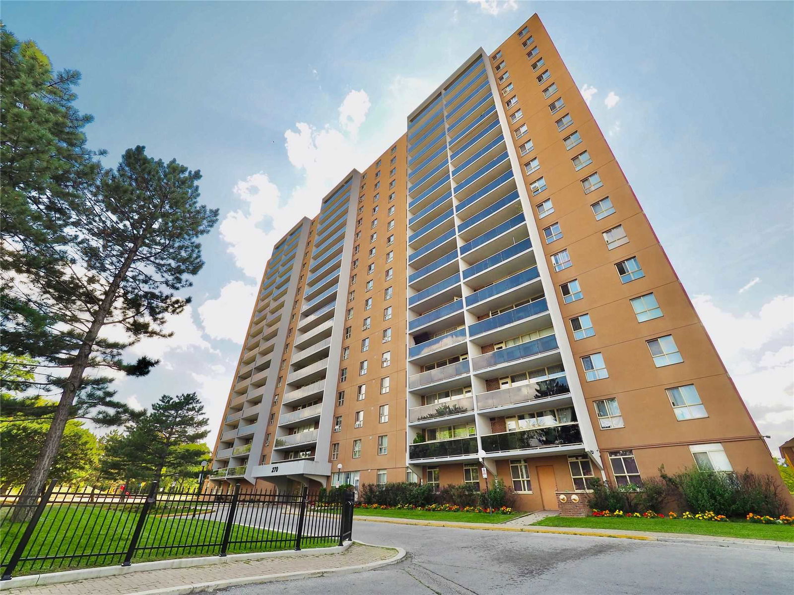 270 Palmdale Drive Condos, Scarborough, Toronto