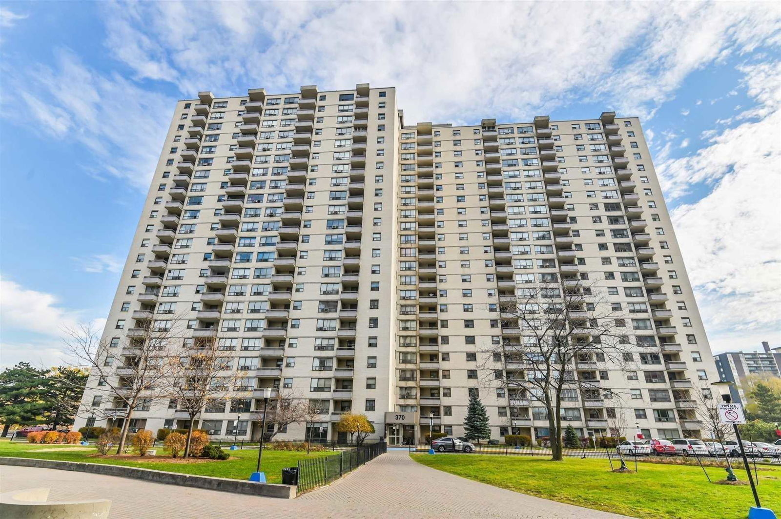 370 Dixon Condos, Etobicoke, Toronto