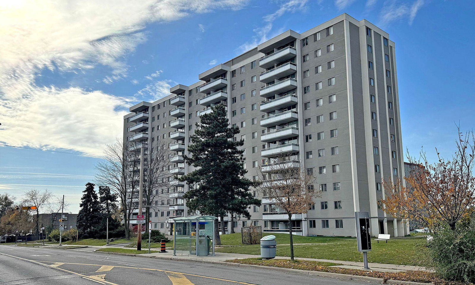 Exterior Side — 50 Lotherton Condos, North York, Toronto