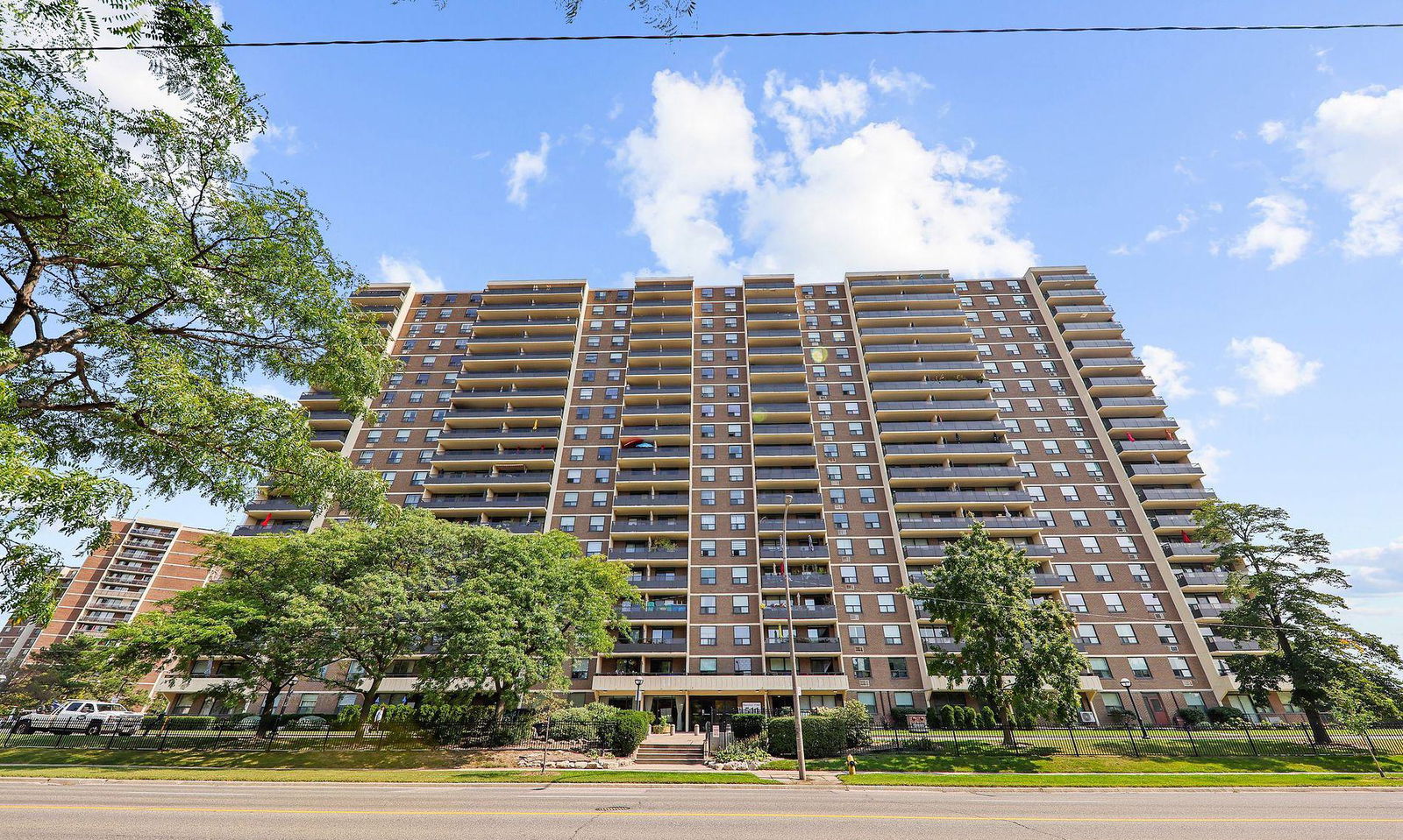 511 The West Mall Condos, Etobicoke, Toronto