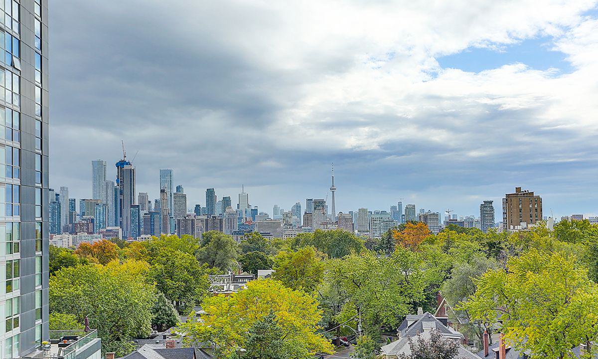 Skyline — Imperial Plaza, Midtown, Toronto