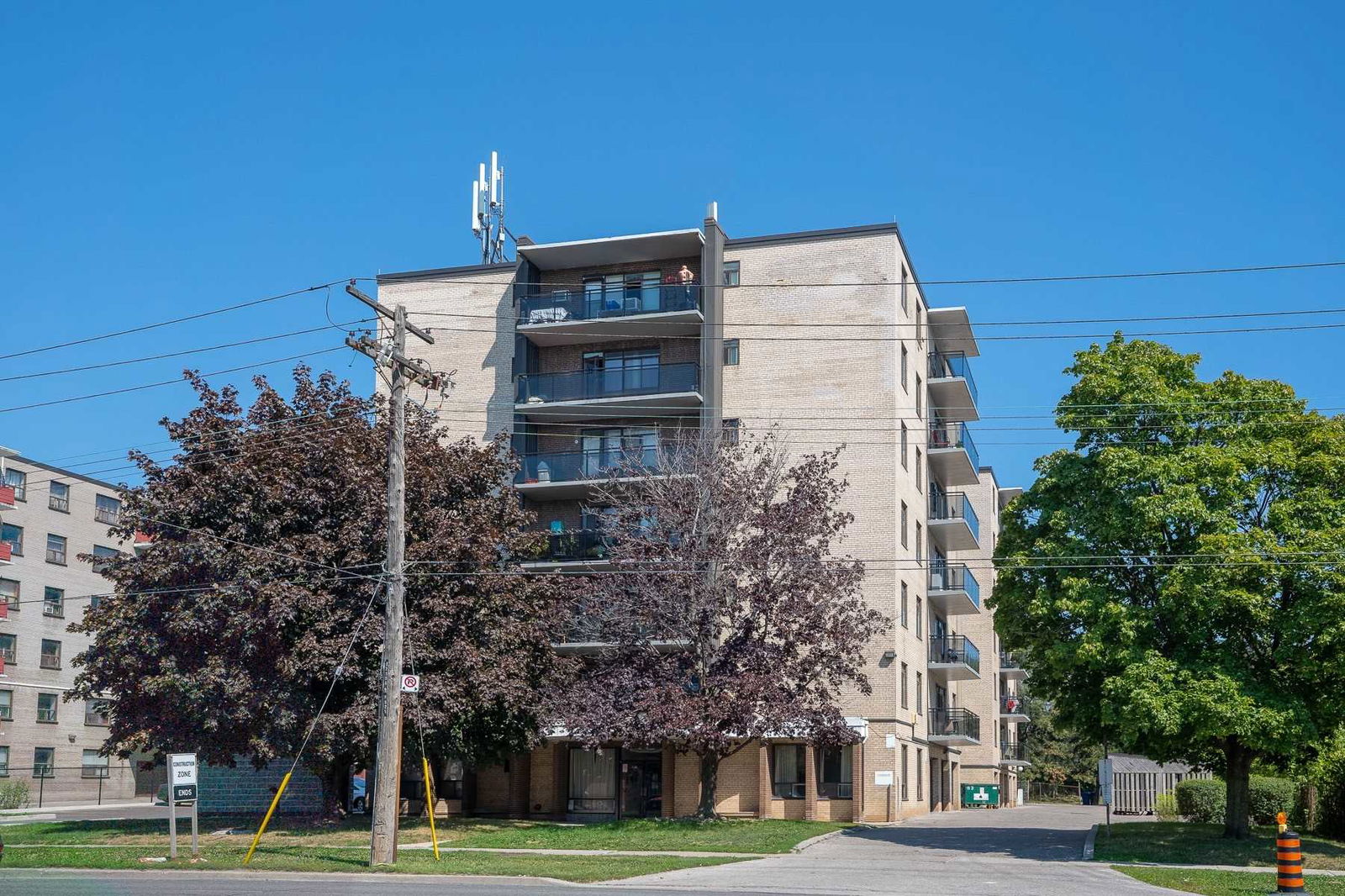 825 Kennedy Road Condos, Scarborough, Toronto