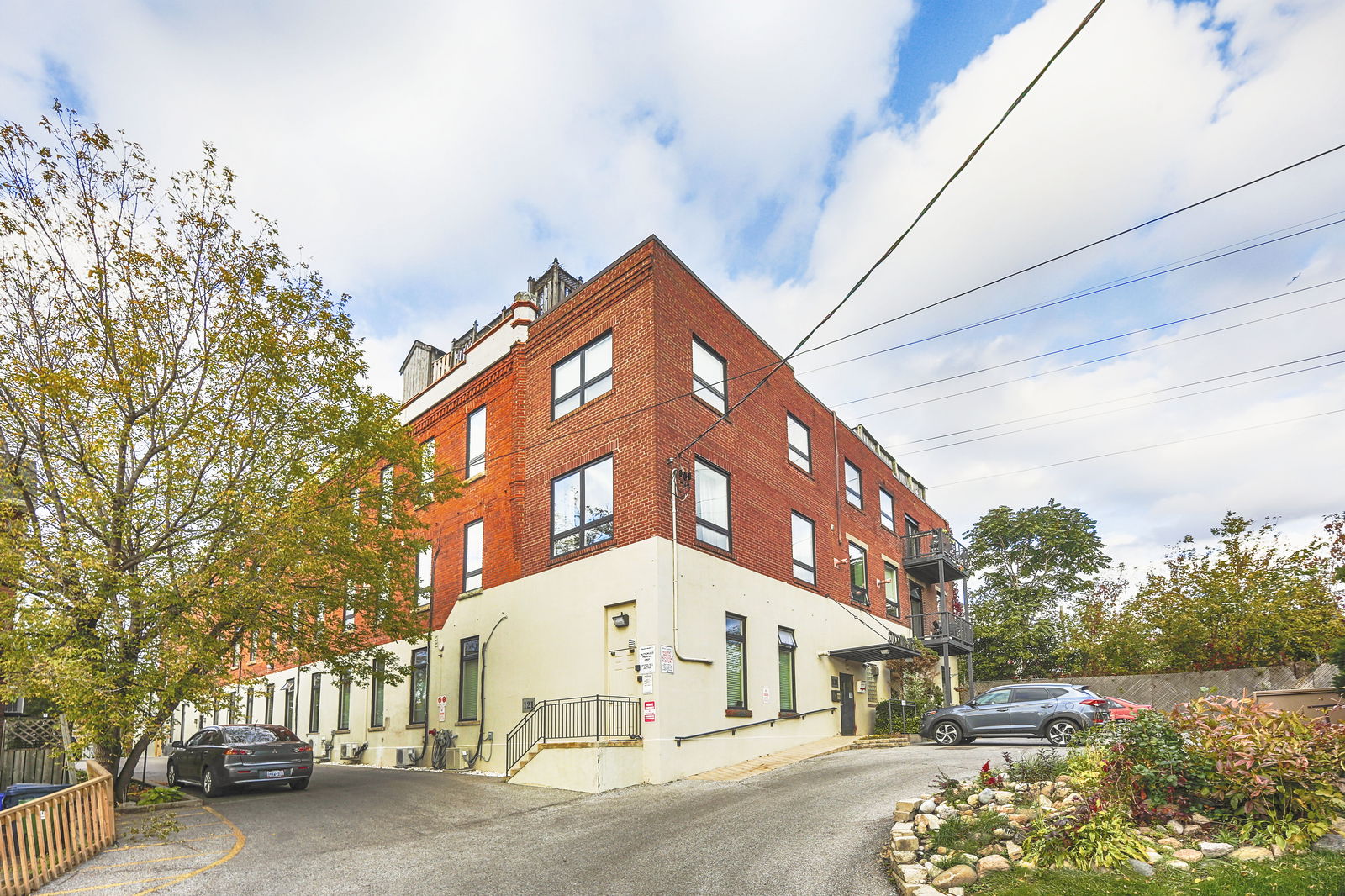 Exterior — Stockyard Lofts, West End, Toronto