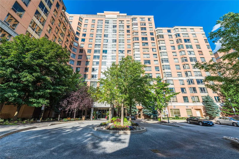 Bamburgh Gate Manor North Condos