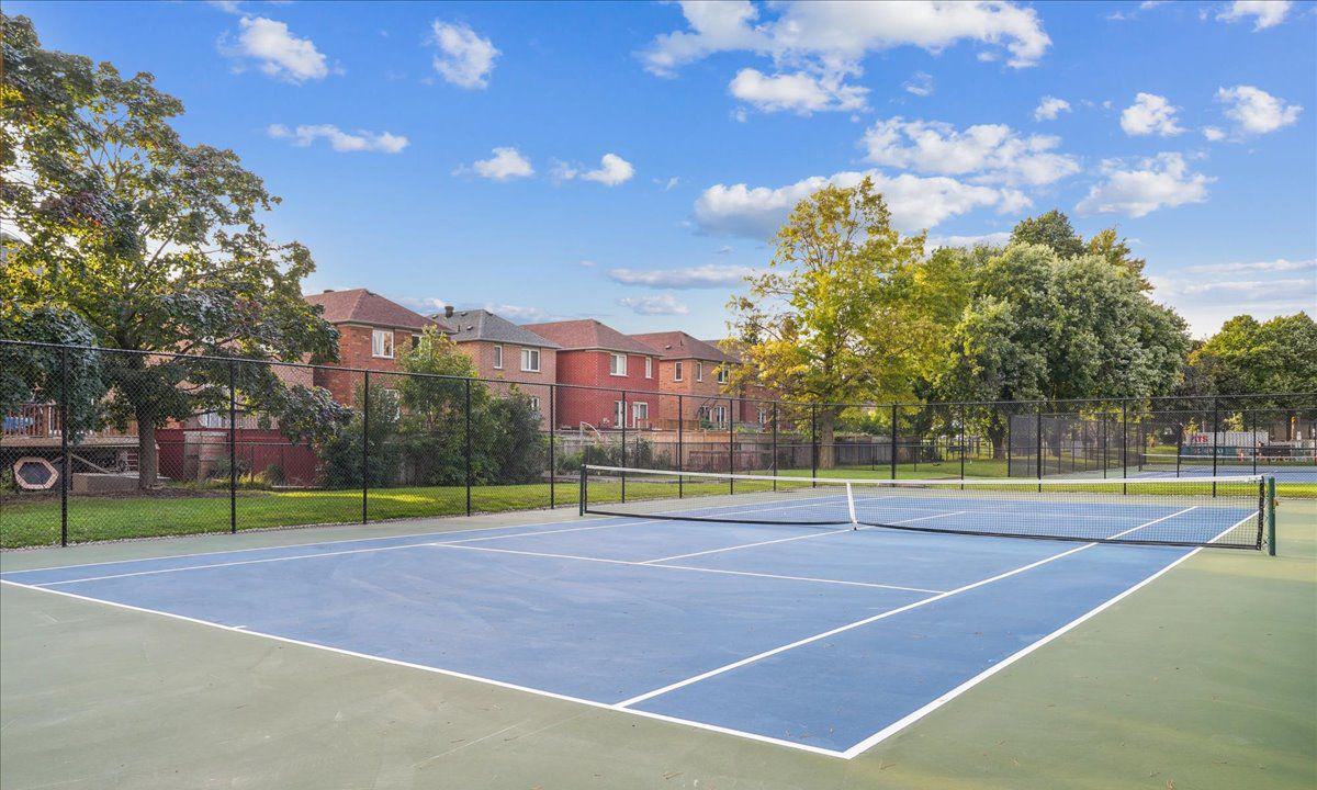 Tennis — Bridletowne I Condos, Scarborough, Toronto