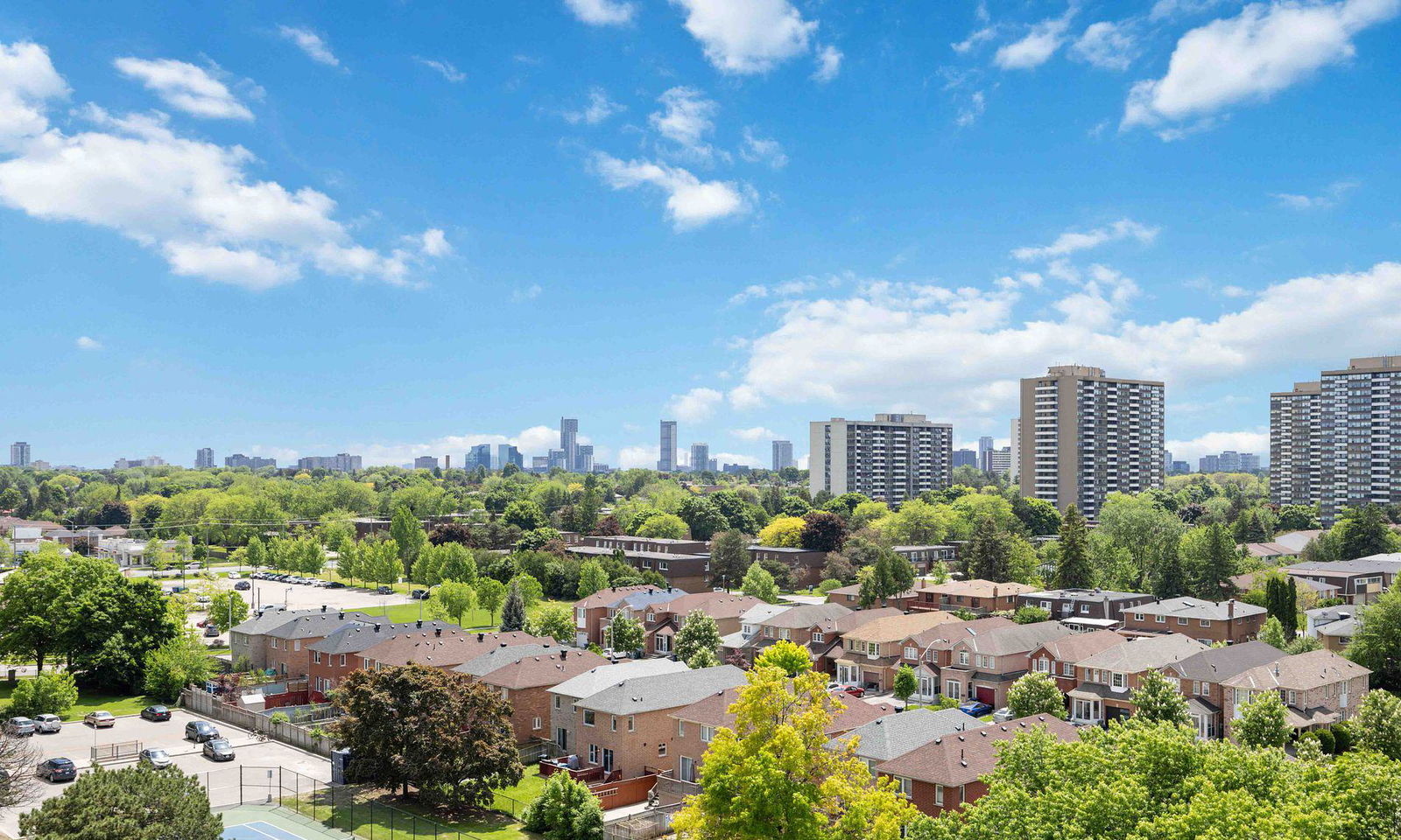 Skyline — Bridletowne II Condos, Scarborough, Toronto