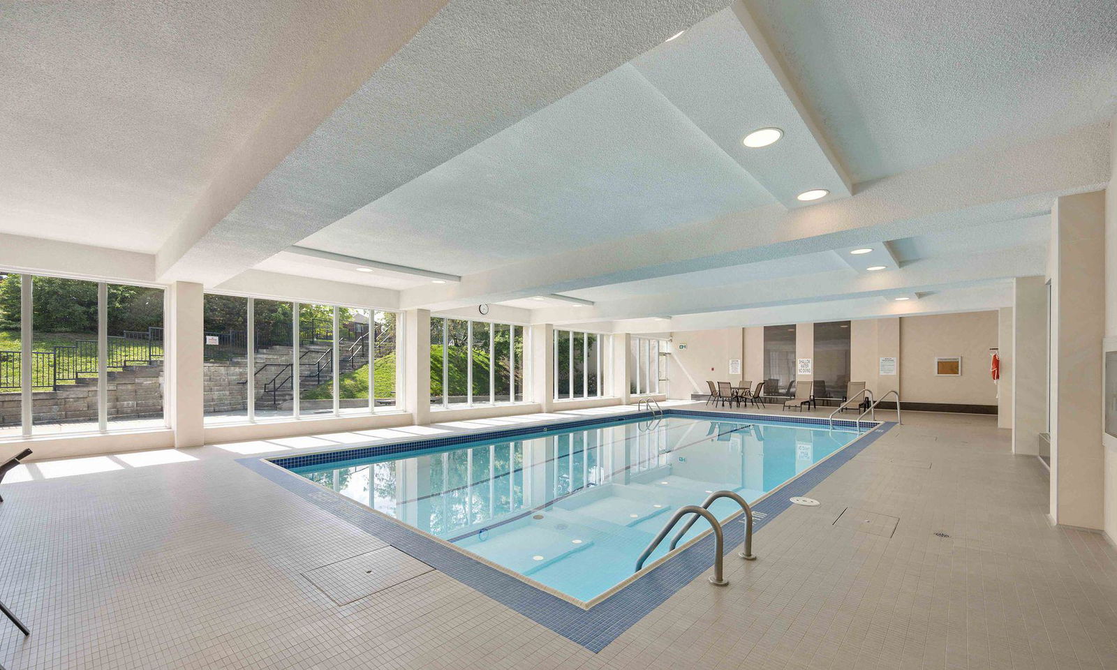 Pool — Bridletowne II Condos, Scarborough, Toronto