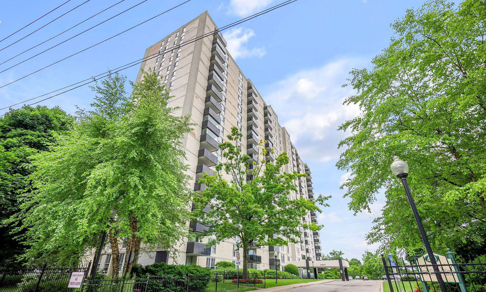 Burnham Glen Condos, Etobicoke, Toronto