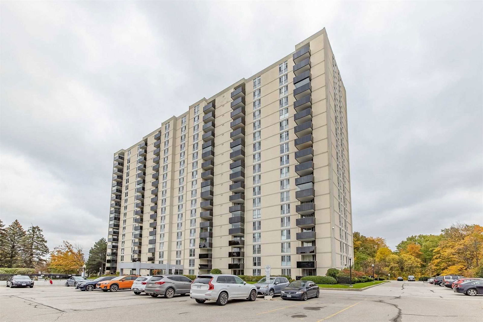 Burnham Glen Condos, Etobicoke, Toronto