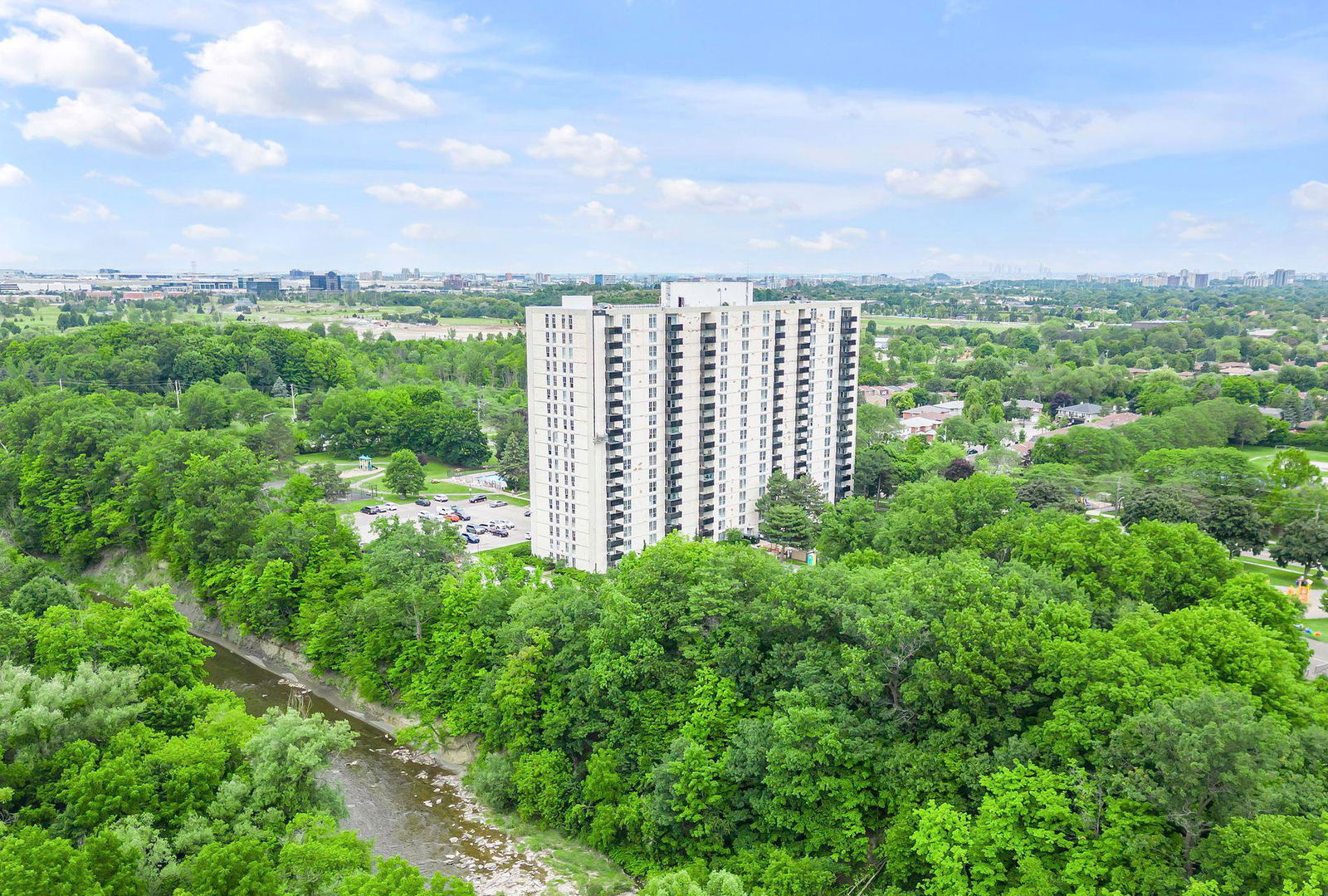 Burnham Glen Condos, Etobicoke, Toronto