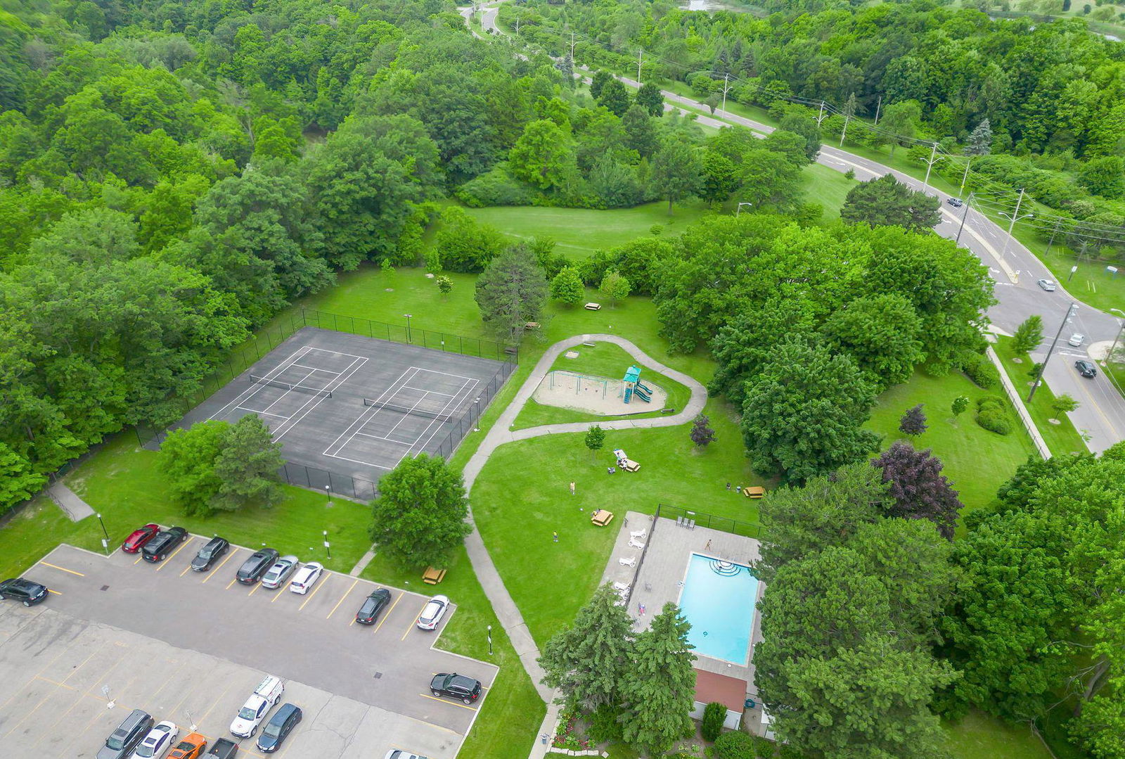 Burnham Glen Condos, Etobicoke, Toronto