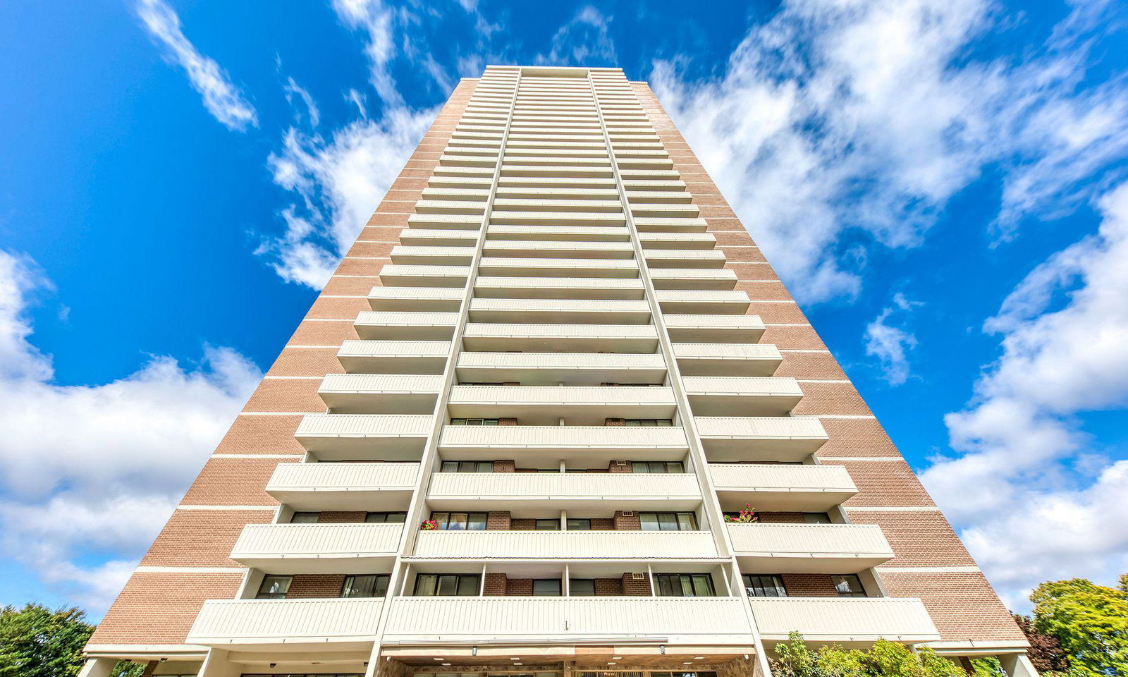 Carrington Tower Condos, North York, Toronto