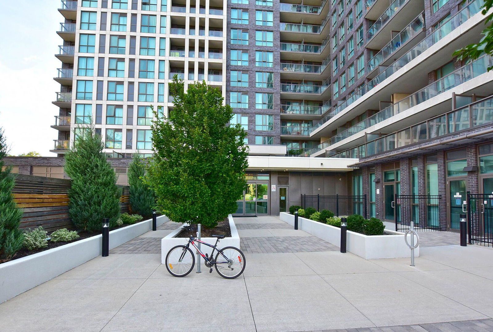 Entrance — Cloud 9 Condos, Etobicoke, Toronto