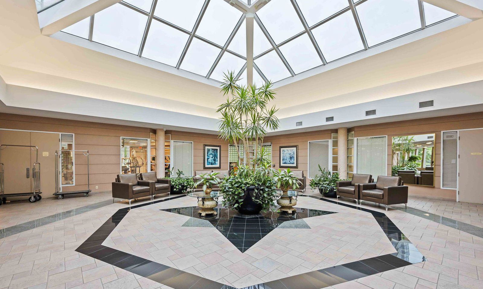 Lobby — Concorde Park I Condos, North York, Toronto