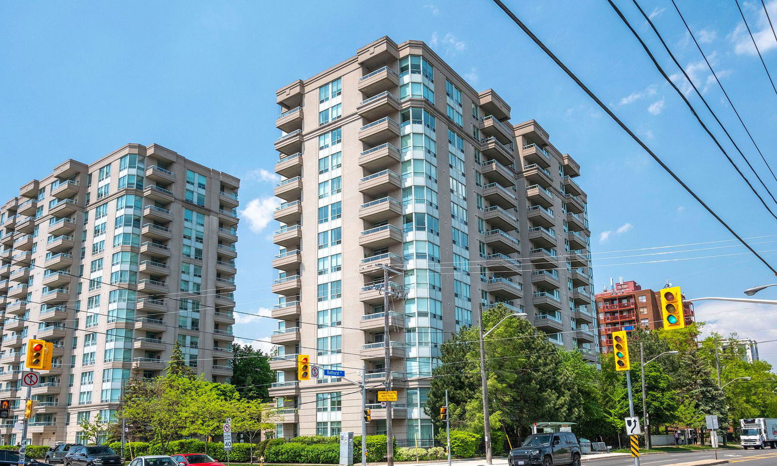 Exterior — Crystal Towers Condos, North York, Toronto