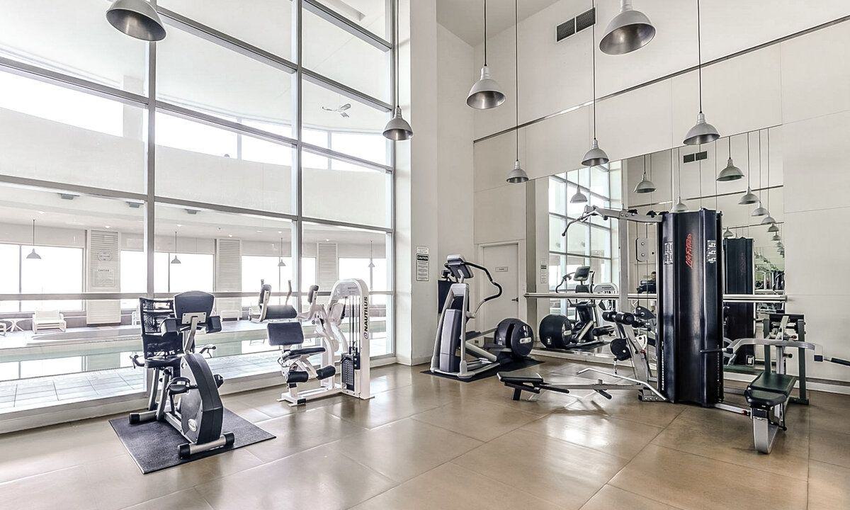 Gym — Ellipse - East Tower Condos, Scarborough, Toronto